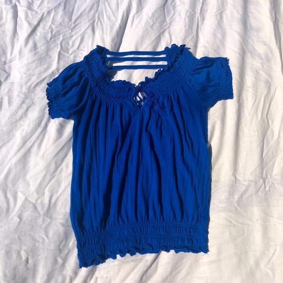 blue shirt - Picture 2 of 3